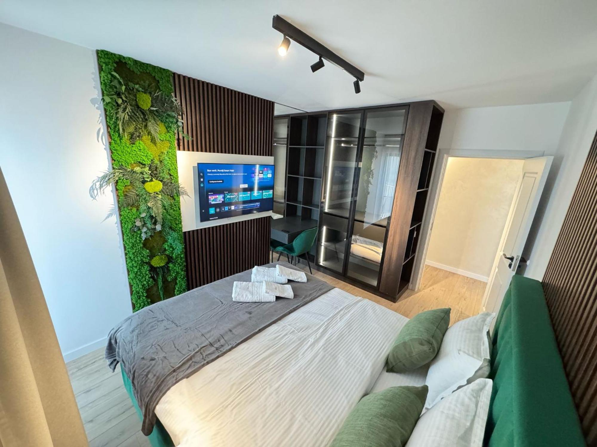 Luxury Apartments Avanera With 1&2 Bedroom With Parking Suceava Eksteriør billede