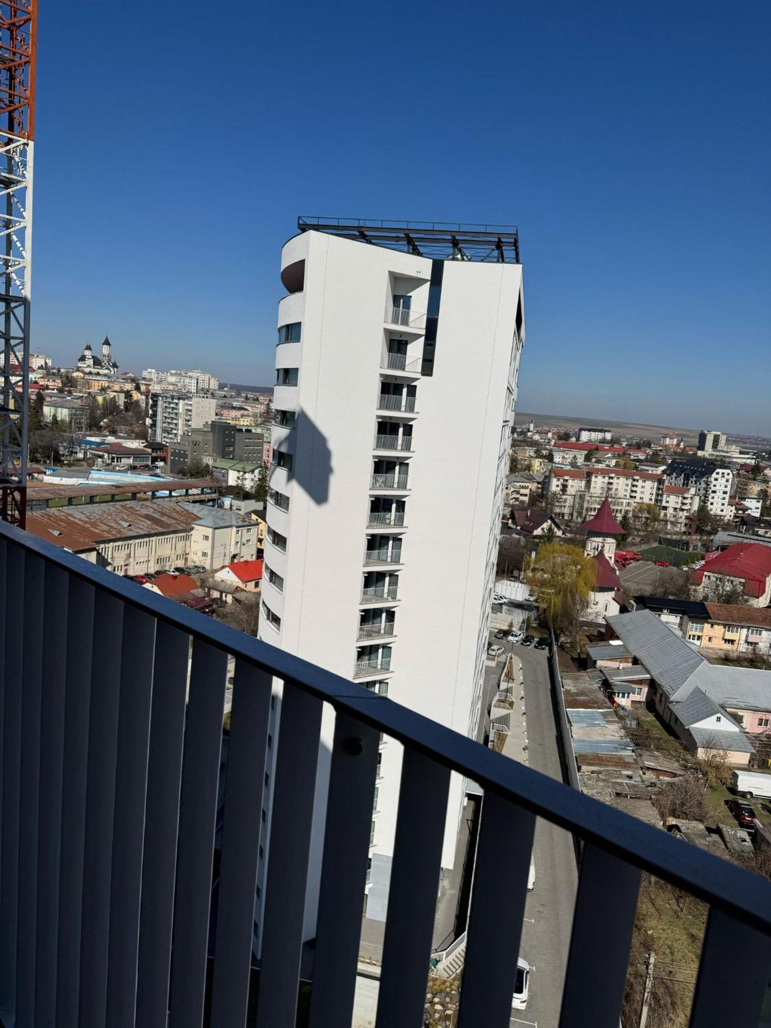 Luxury Apartments Avanera With 1&2 Bedroom With Parking Suceava Eksteriør billede